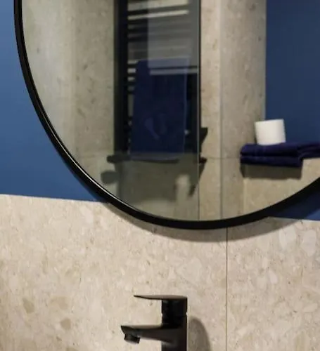 Golden - Stylish Loft - Great Location &jana Pawla33 Appartement