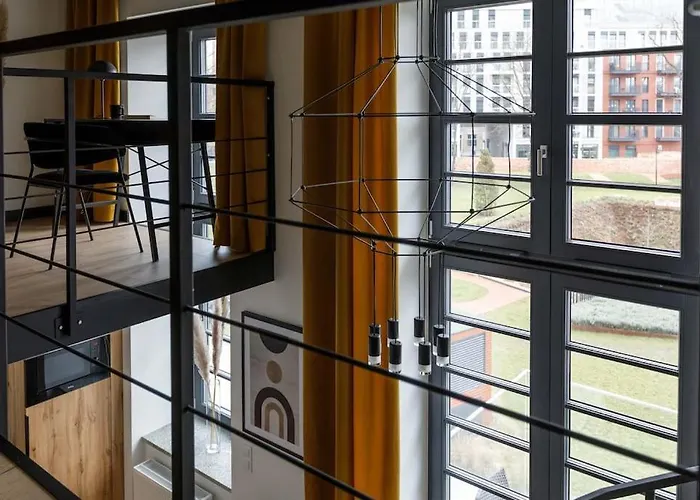 Golden - Stylish Loft - Great Location &jana Pawla33 Appartement