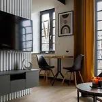 Golden - Stylish Loft - Great Location &jana Pawla33 *