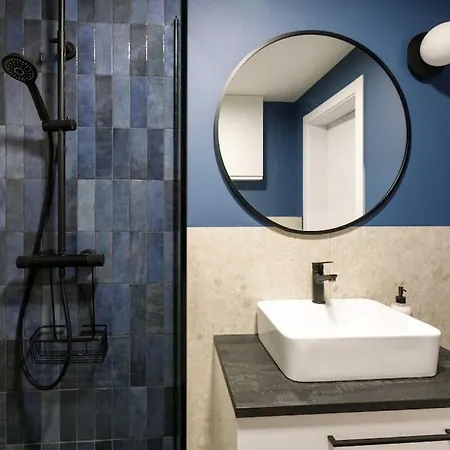 - Great Location - Chic And Luxury - Jp33 Apartment