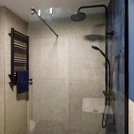 Apartmán Golden - Stylish Loft - Great Location &jana Pawla33 Vratislav