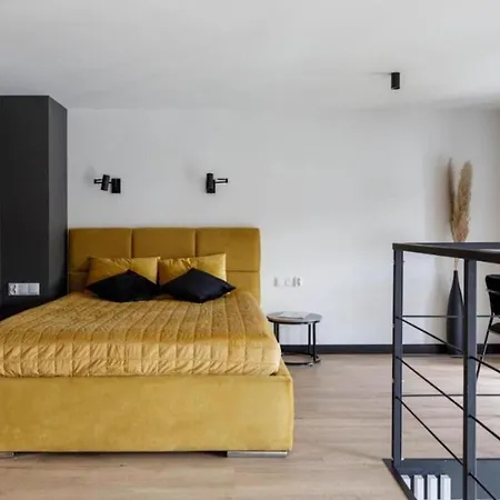 Golden - Stylish Loft - Great Location &jana Pawla33 Apartmán Vratislav