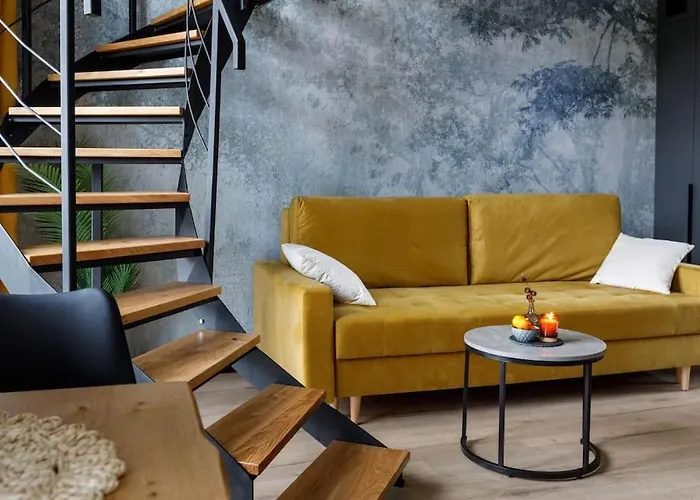 Апартаменты Golden - Stylish Loft - Great Location &jana Pawla33