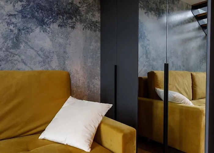 Апартаменты Golden - Stylish Loft - Great Location &jana Pawla33 *